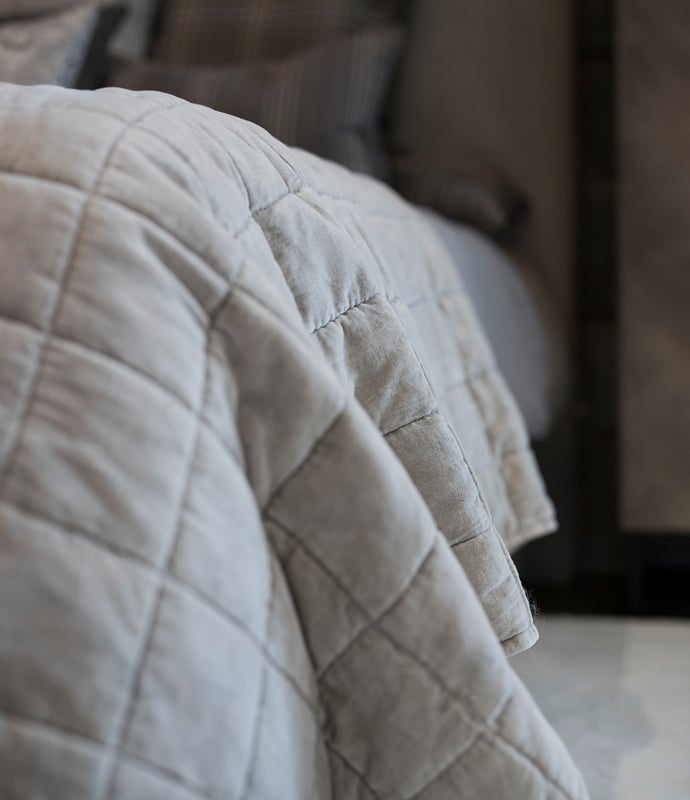 Posh Bedspread beige 260x260 Artwood