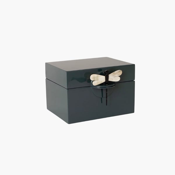 Box with Dragonfly B dark green Oi Soi Oi 