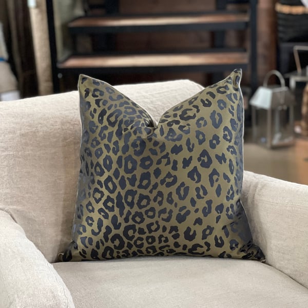 Temperley x Romo Saskia Cushion Cover olive/black 50x50