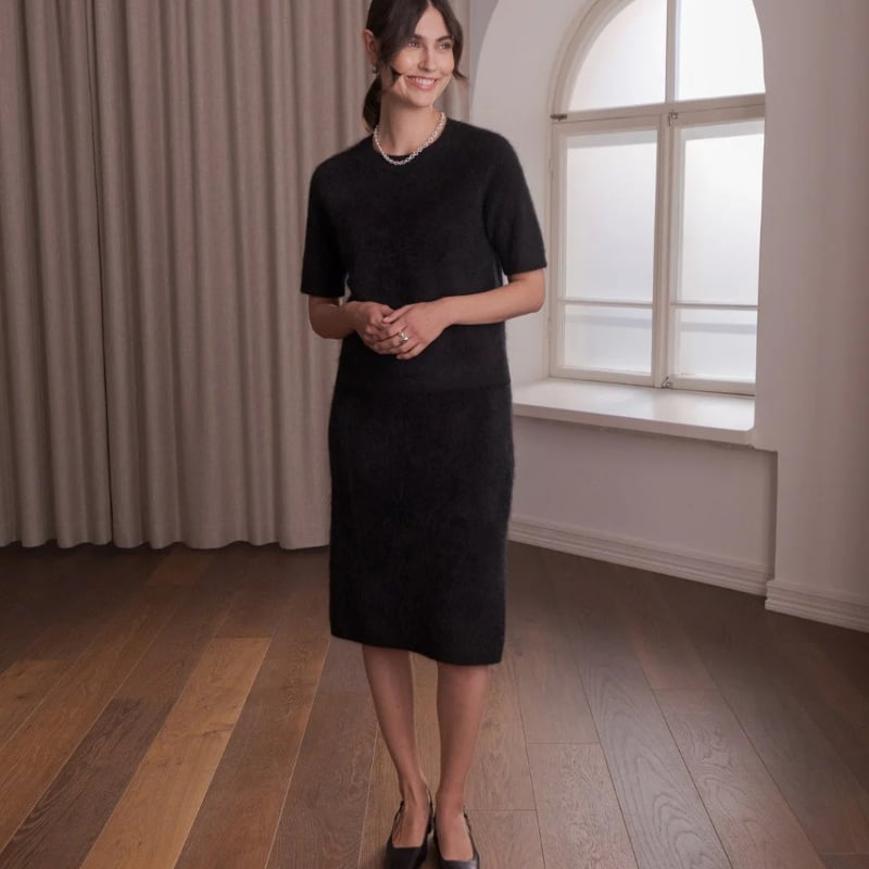 Kaia Brushed Cashmere Skirt black Original Story 