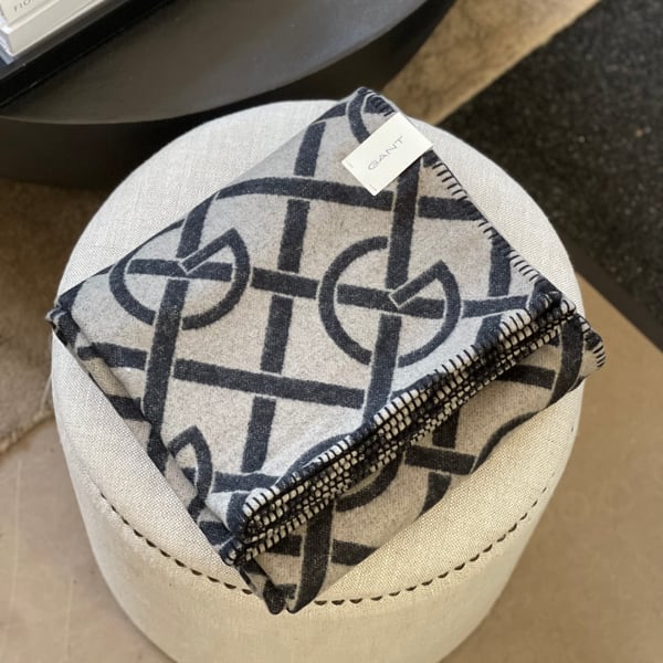 G-Pattern Throw cold beige Gant Home 