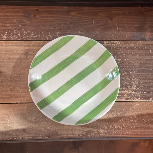Lautanen Capri raidallinen 22 cm vihreä 