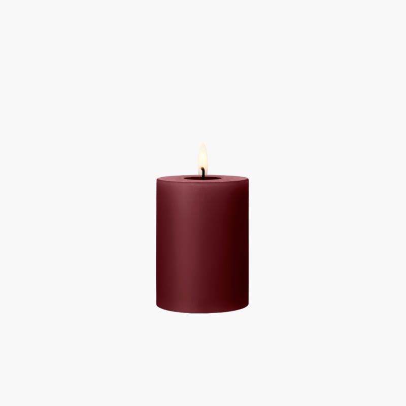 LED Pillar Candles 7,5x10 cm deep wine Ester & Erik 