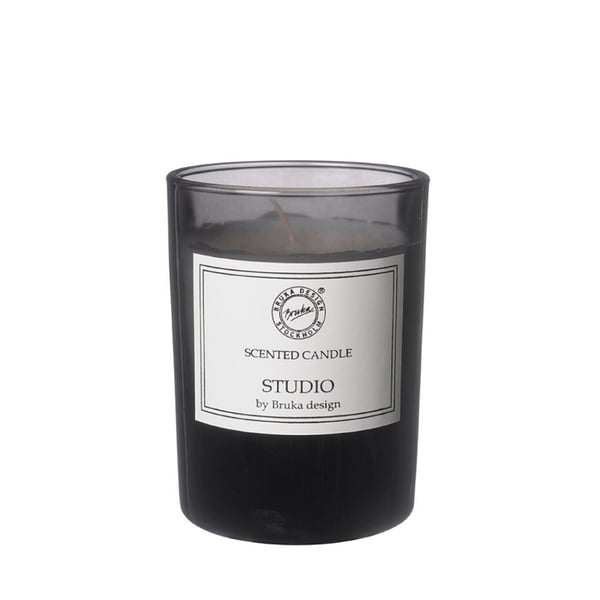 Tuoksukynttilä Smoked Studio Bruka Design