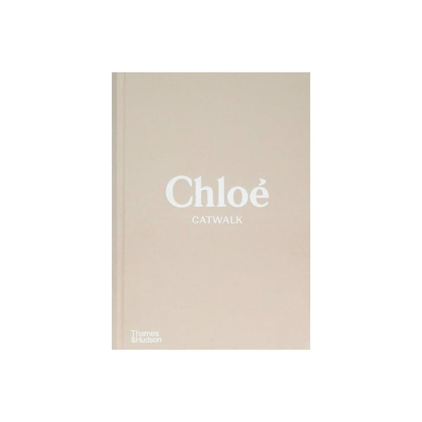 Book Chloe Catwalk 