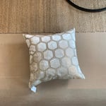 Manipur Cushion Cover 50x50 oyster — kuva 2