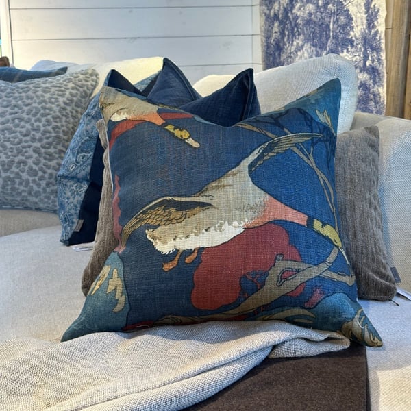 Flying Ducks tyynynpäällinen sininen, Mulberry