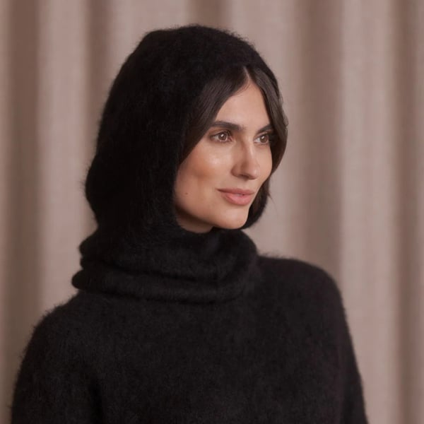 Alpaca Blend Hood black Original Story 
