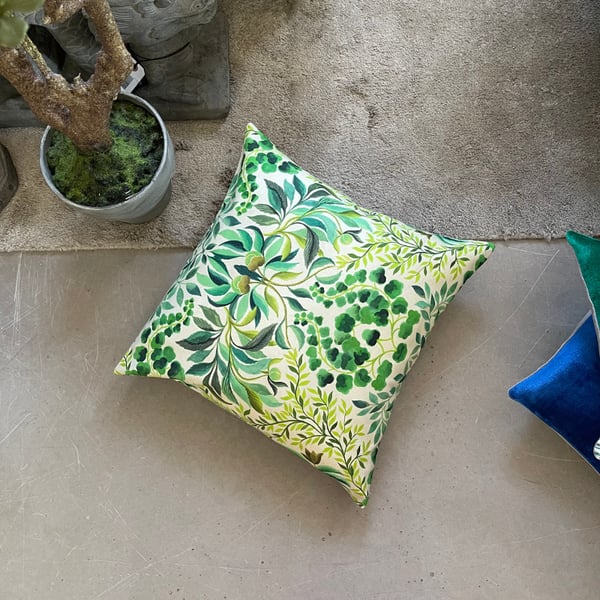 Karakusa Cushion Cover 50x50 emerald 