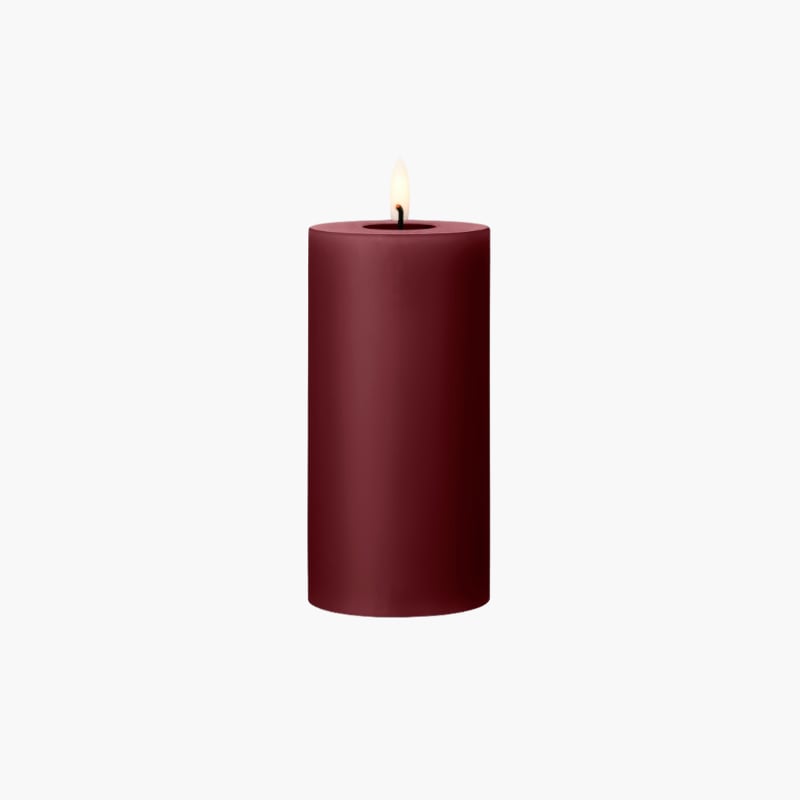 LED Pillar Candle 7,5x15 deep wine Ester & Erik 