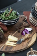 Cutting Board Round Oiled Acacia Wood  — kuva 2