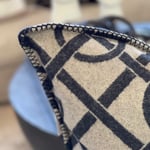 G-Pattern Cushion cold beige Gant Home  — kuva 2