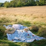 Apple Turquoise -pöytäliina 150x230cm, Chamois — kuva 4