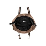 Day Gweneth RE-Reflect Weekend caribou Day et  — kuva 2