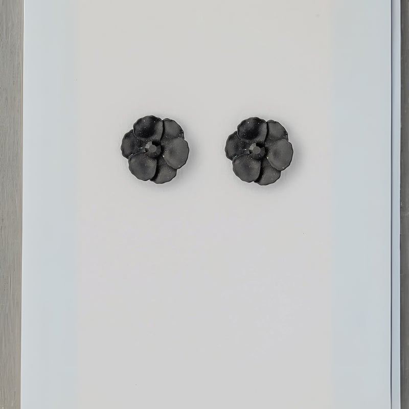 Flower Small Earrings black 