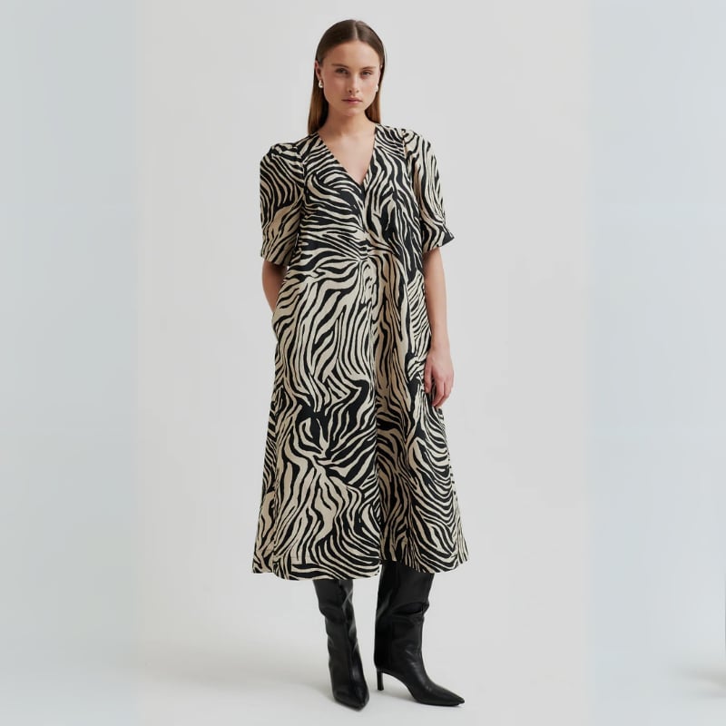 Pranni Dress Second Female  — kuva 3