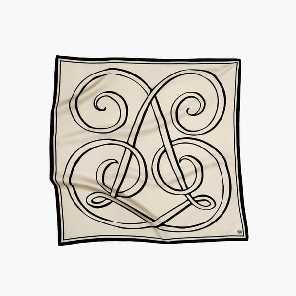 Monogram Scarf cream 80 cm lescarf
