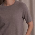 Katea Short Sleeve Cashmere Sweater nougat Original Story  — kuva 3