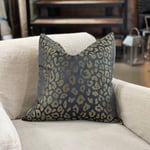 Temperley x Romo Saskia Cushion Cover black/olive 50x50 — kuva 1